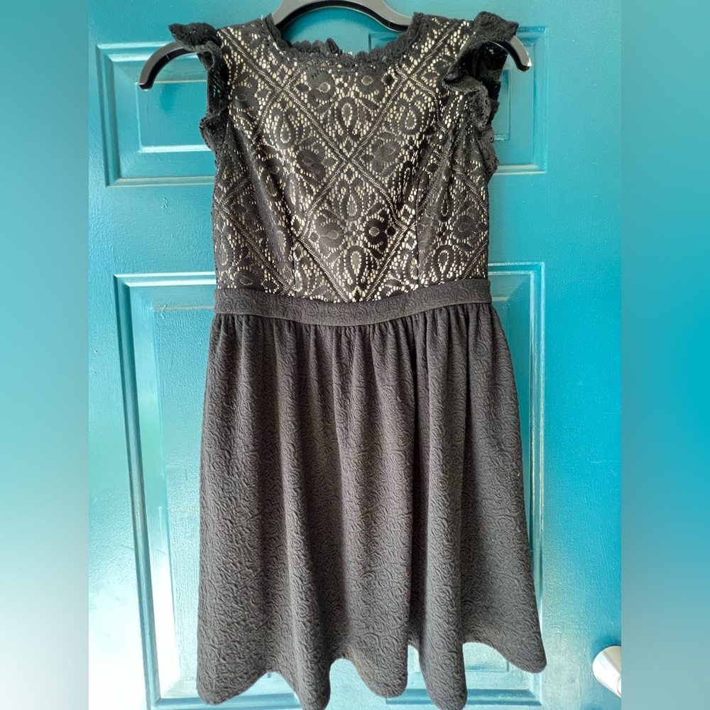 Little back dress